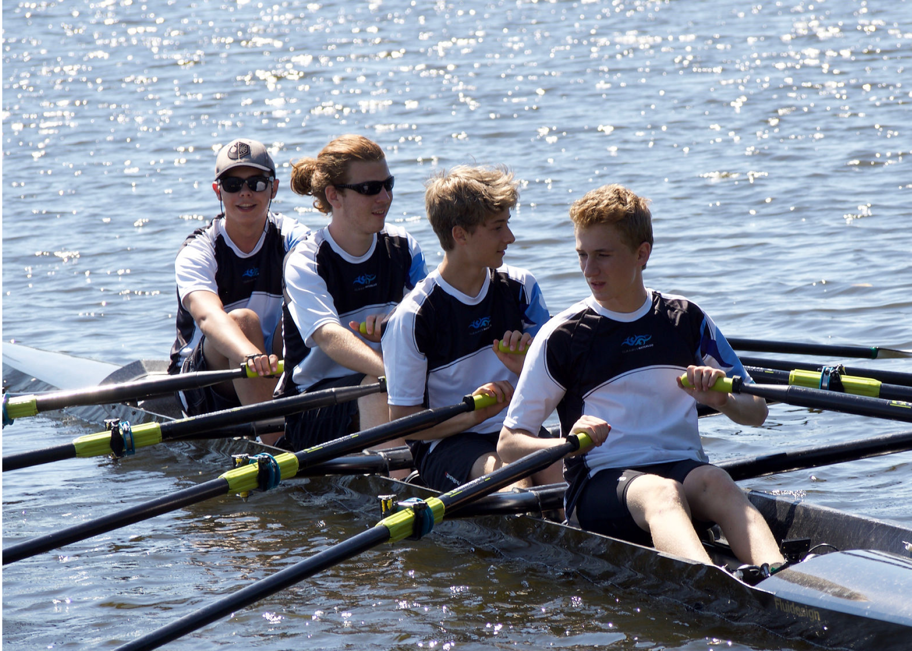 Jeunes rameurs du Club d'Aviron de Waterloo